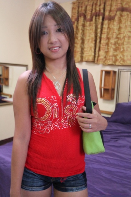 asian girlfriend porn archive