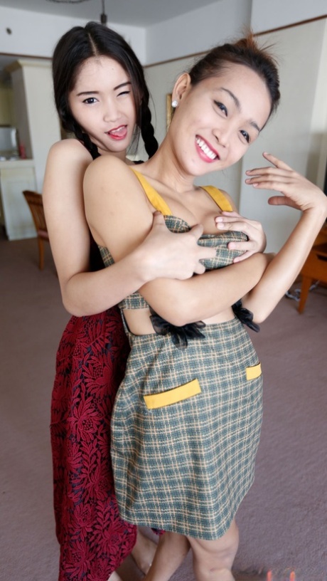 teen shemale porno pics