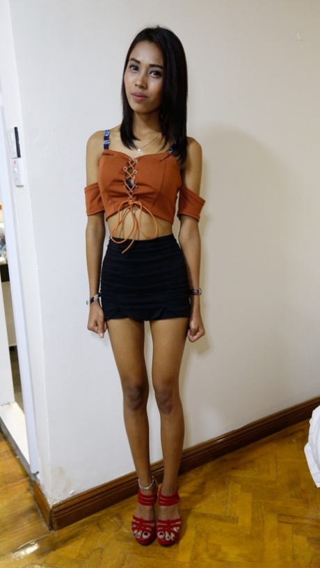 petite asian beautiful images