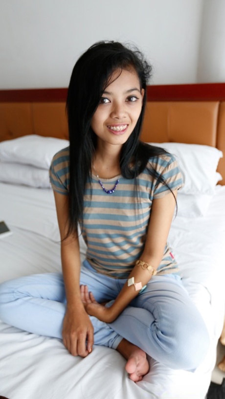 filipina teen hot naked pictures