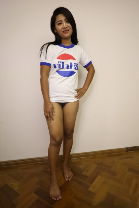 thai milf art naked photos