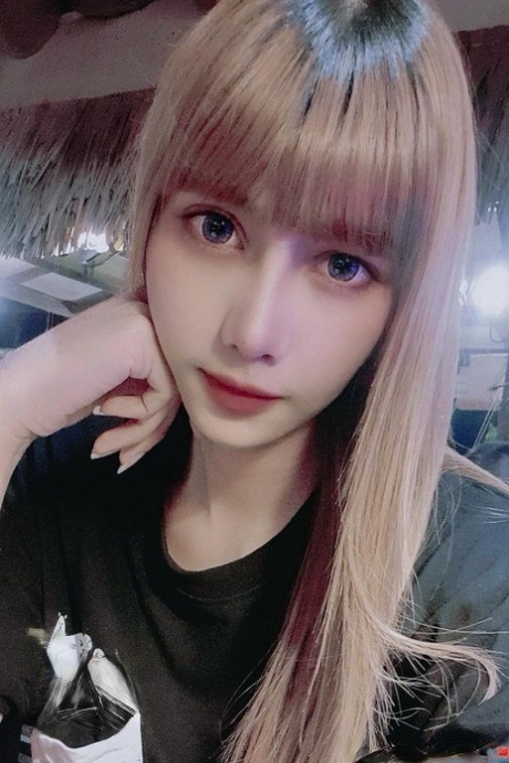 pequeña travesti gratis de alta calidad galería