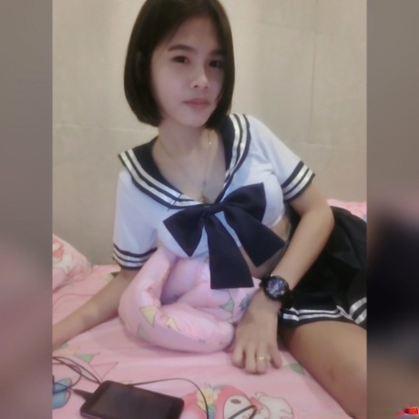 tiny ladyboy hot porn photo