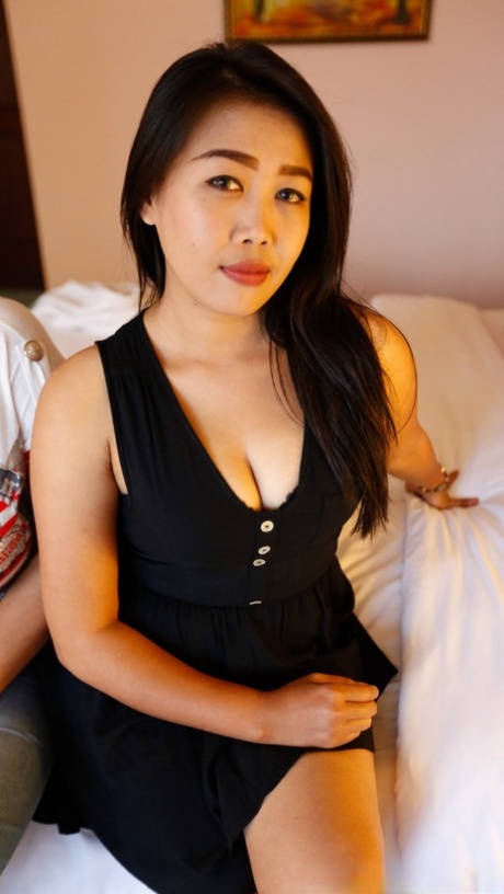 kurvig asiatisk hd naken gallerier