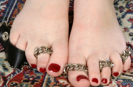 feet close up sex images