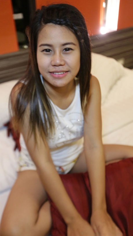 petite asiatique adulte parfait photos