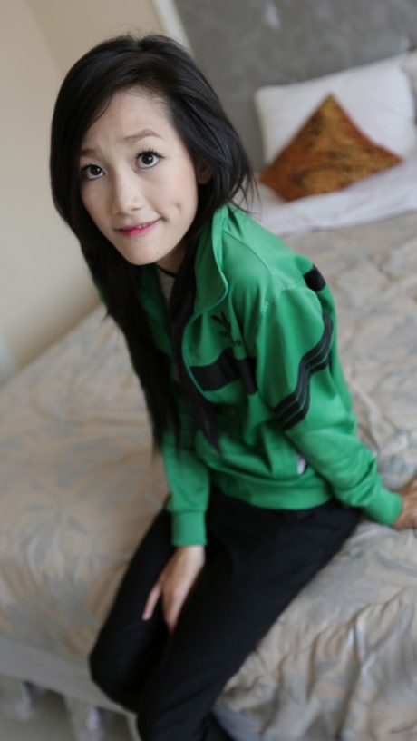 koreansk tenåring naken fin foto
