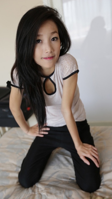 korean teen pretty photo