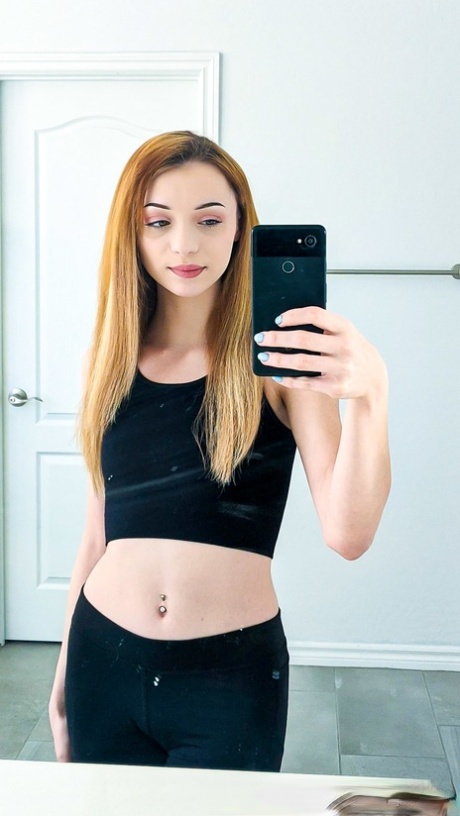 teen selfie hot nude archive