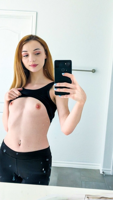 redhead small tits exclusive images