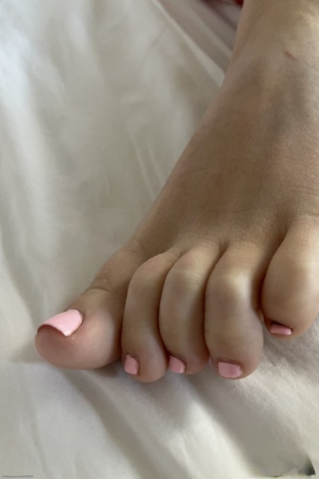 cute feet perfect photo