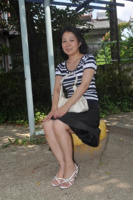 japanese mom free photo
