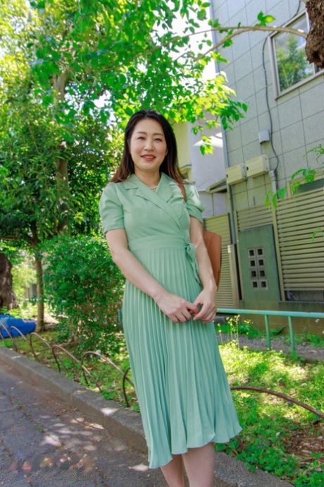 asian mature pretty archive