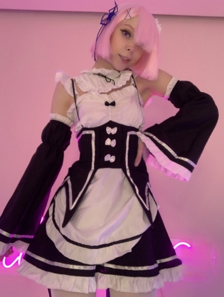 cosplay pour adolescents belle nue img