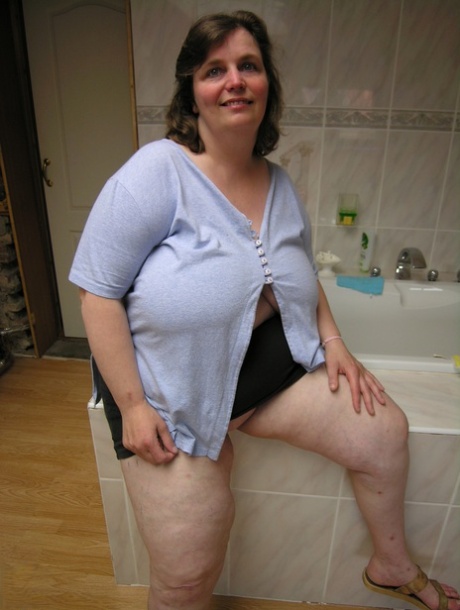 old bbw nudes archive