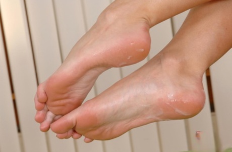 cum on feet art nude pictures