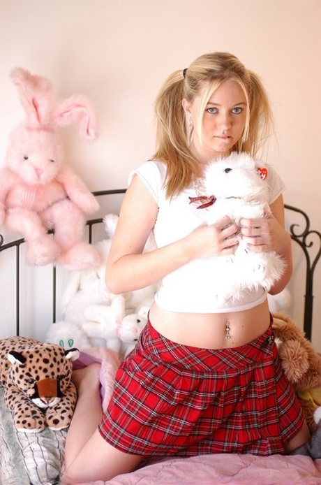 skolflicka kjol sexig gratis foto