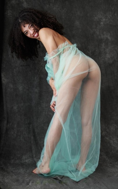 ebony teen ass hot naked images