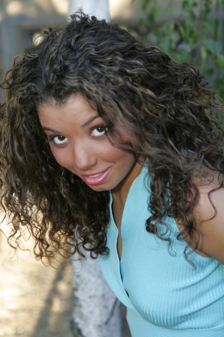 curly hair teen free nude gallery