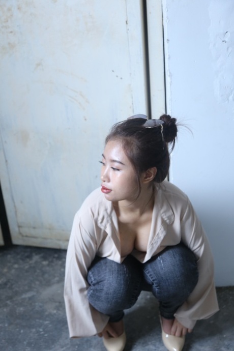 asian teen big tits exclusive pictures
