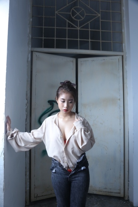 asian teen big tits hot pictures