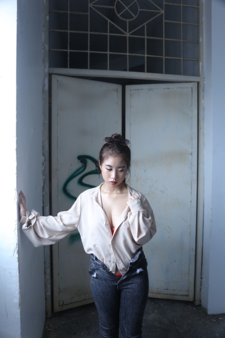 asian teen big tits beautiful xxx pictures