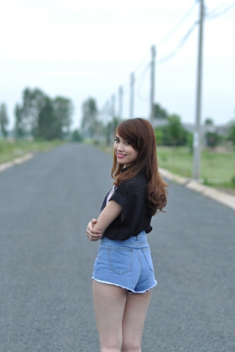 shorts asiatiques des nus sympas photos