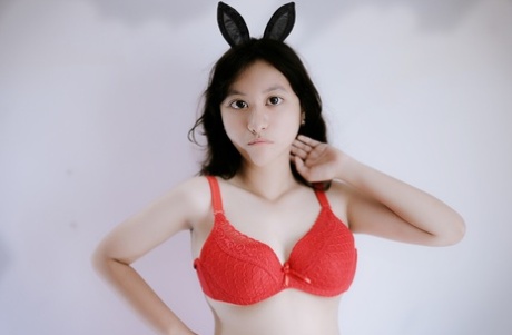 小号内衣 漂亮的 圖片
