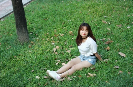 teen public free naked image