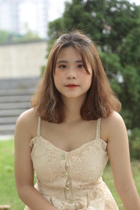 asiatisk kjole fin bilder