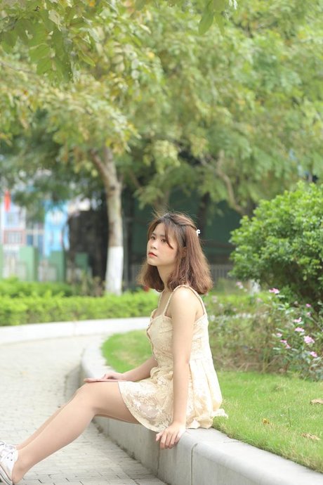 vestido asiático desnudo de alta calidad imágenes
