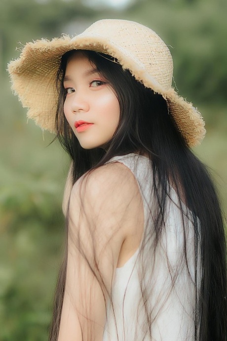 亚洲独奏 熱的 畫廊