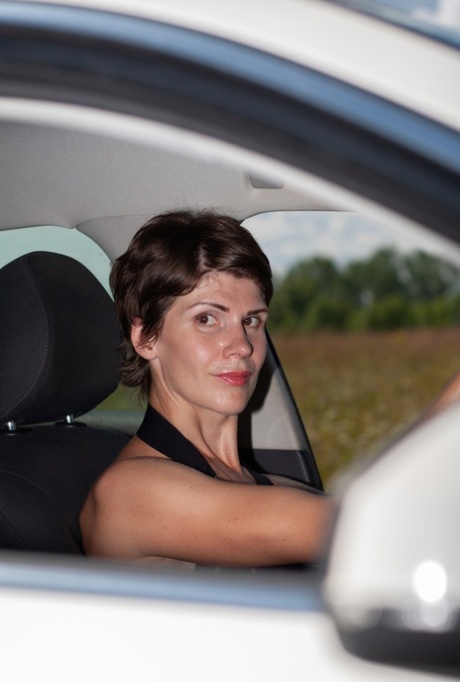 car pornographic pictures
