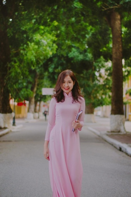 亚洲服饰 熱裸 圖片