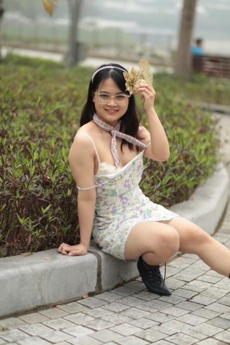 pretty asian top gallery