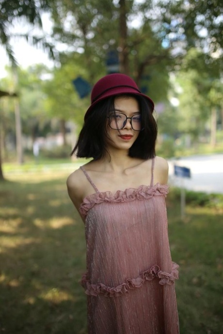 teen public nudes pics