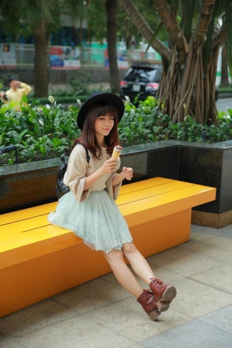 cul asiatique adulte xxx des photos