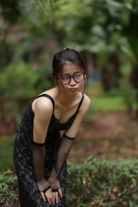asian teen hot nude img