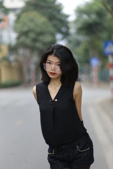 asian glasses sexy img