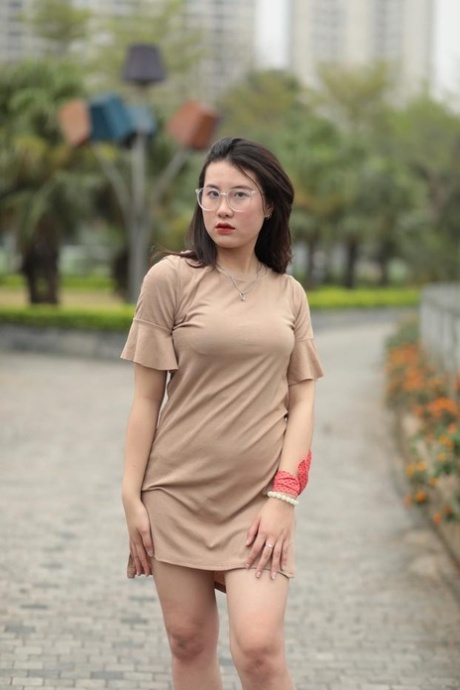 asijské šaty docela sexy fotografie