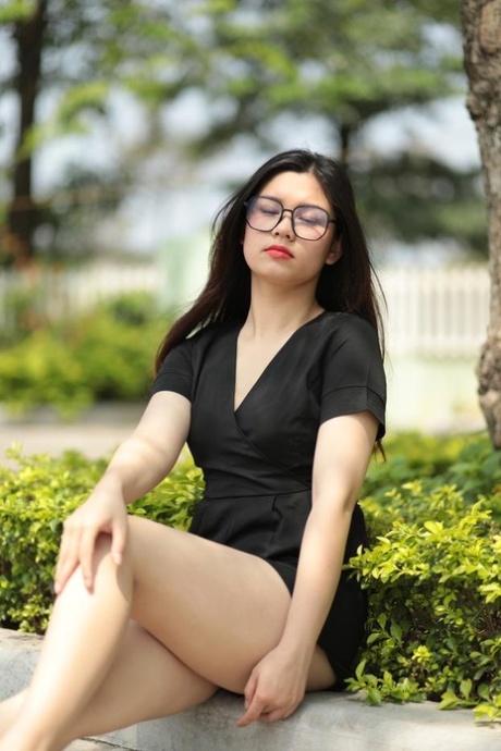asijské šaty sexy dokonalé obrázek