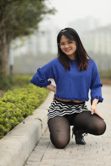 collant asiatici carino immagine