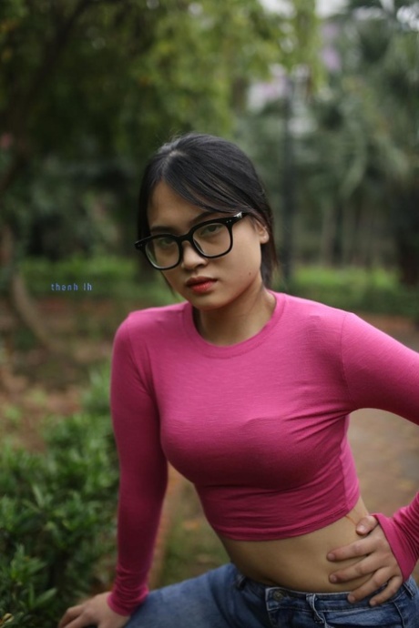 petite asian hot xxx picture