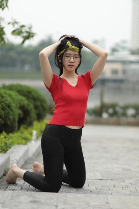 teen public art nude picture