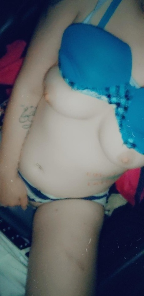 selfie en lingerie nus pornographiques images