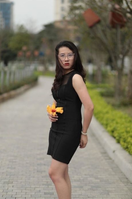 asian public hot sex image