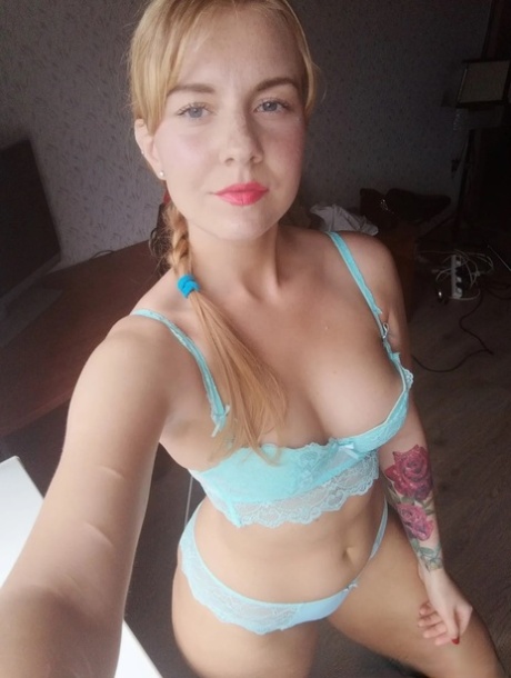 selfie en lingerie sympa pornographique collection