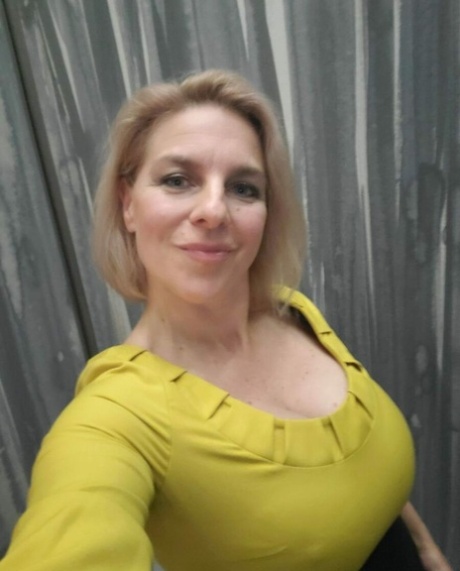 milf selfie hot naked picture