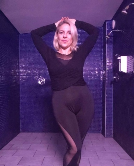 chubby blonde mature hot img