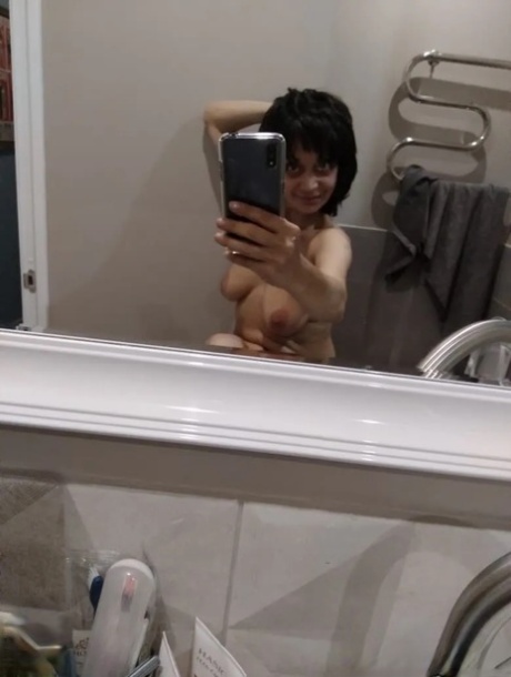 selfie v zrcadle horní snímky